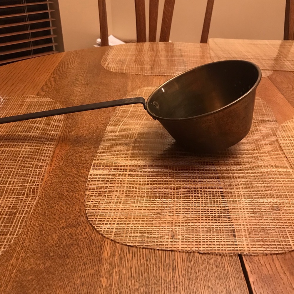 VINTAGE LATE 1800s BRASS AND IRON LADLE KITCHEN DECOR - Picture 10 of 16